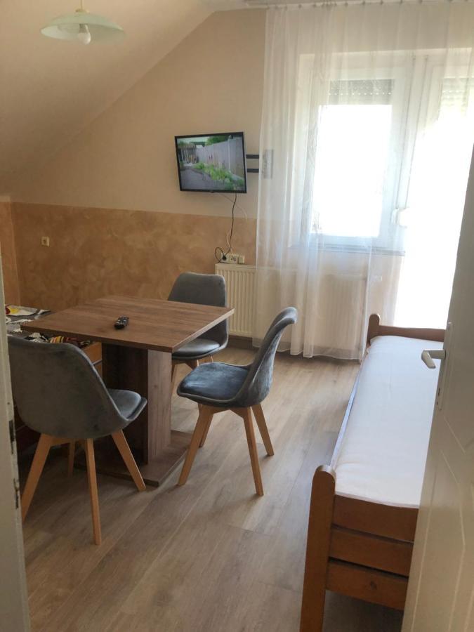 Tulipán Vendégház Hajdúszoboszló Exterior foto